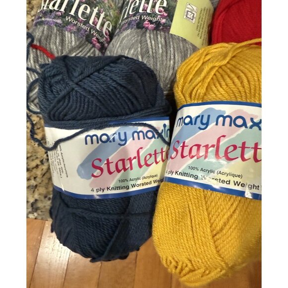 Mary Maxim Crazy Cats Cardigan Knitting Pattern No. 7074-5N & Various Skeins - Picture 6 of 7